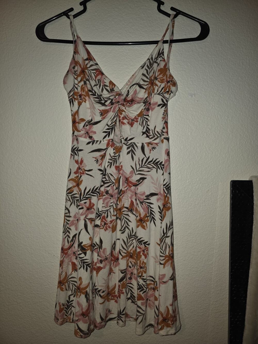 Garage XS White Pink Orange Black Floral V-Neck Strappy Short Dress